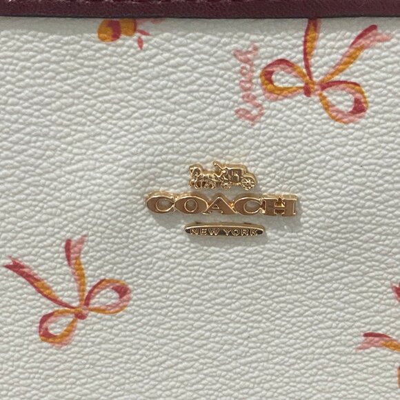 Coach White Tote Bag With Bow Print - Picture 2 of 9